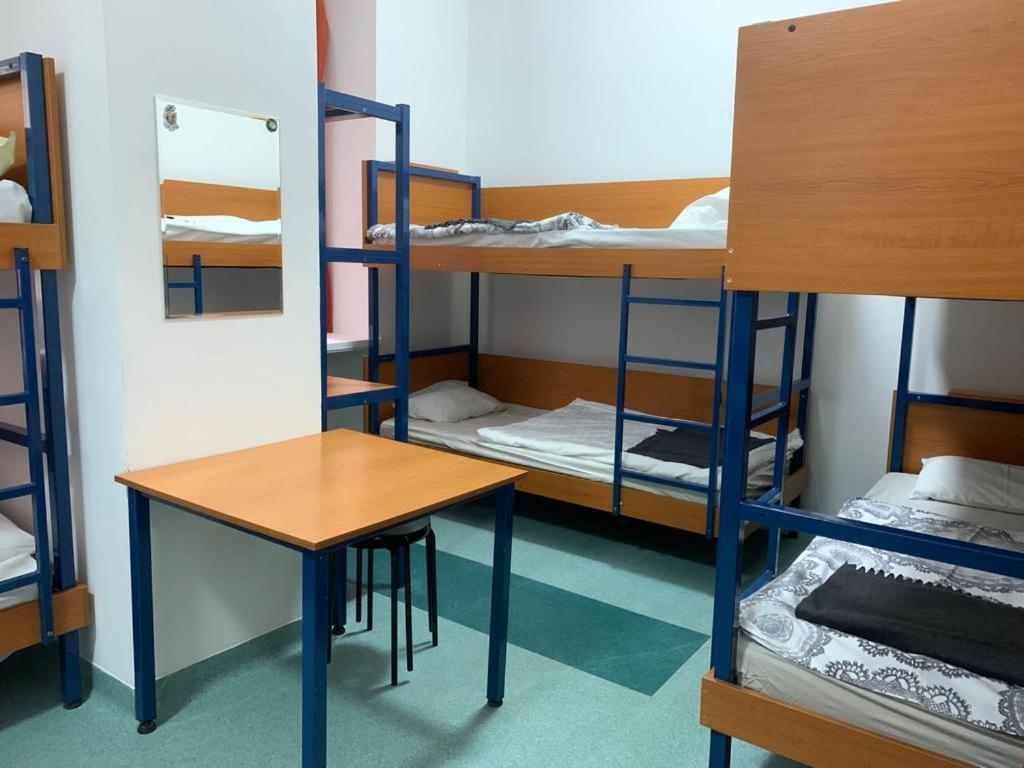Schronisko Na Wyspie Hostel Wrocław Kültér fotó